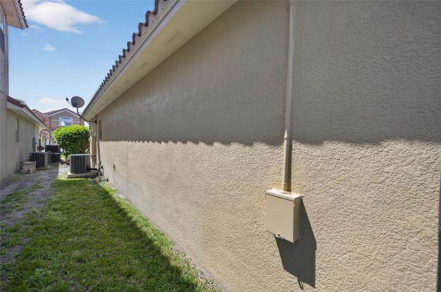 2234 CALLAWAY COURT, Davenport, FL 33837