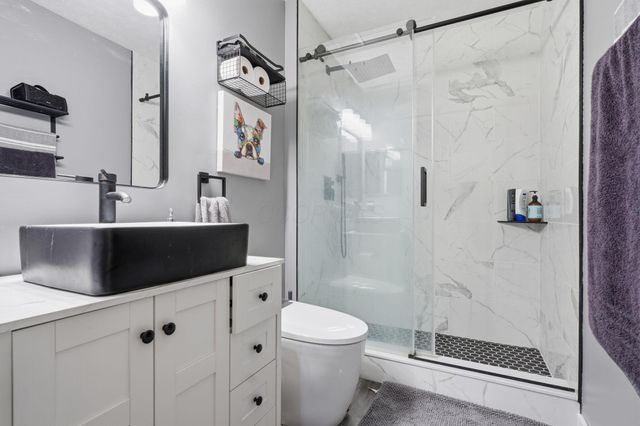 492 Courtright Drive, Pickerington, OH 43147