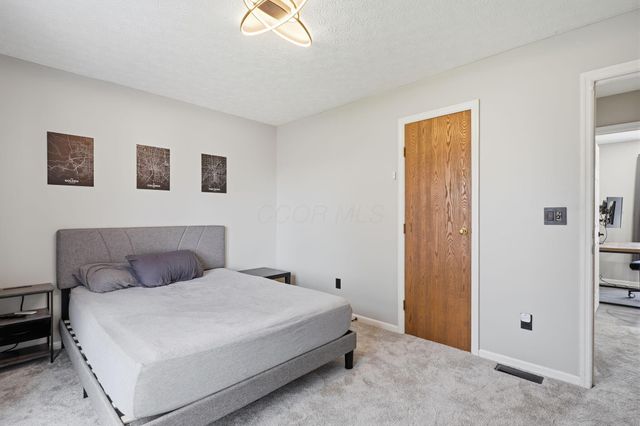 492 Courtright Drive, Pickerington, OH 43147