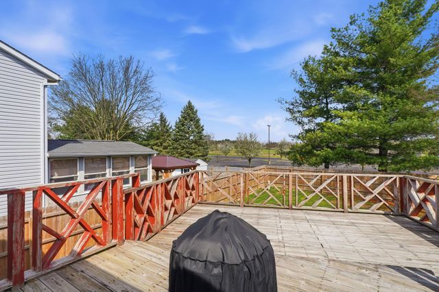 492 Courtright Drive, Pickerington, OH 43147