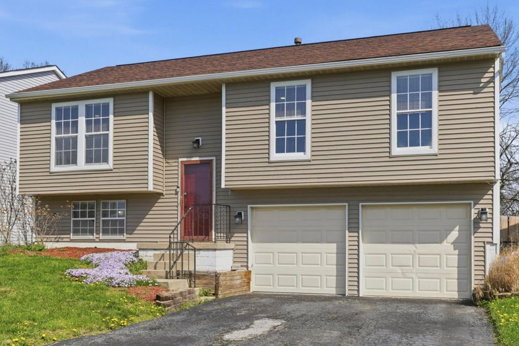 492 Courtright Drive, Pickerington, OH 43147