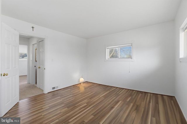 3 MATTHEWS RD, Newark, DE 19713