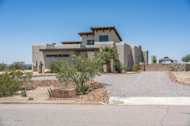 5648 Via Estrella, Las Cruces, NM 88011