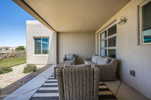 5648 Via Estrella, Las Cruces, NM 88011