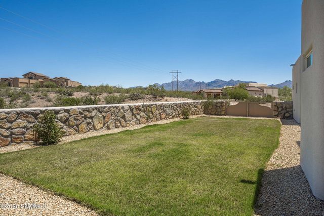 5648 Via Estrella, Las Cruces, NM 88011