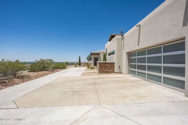 5648 Via Estrella, Las Cruces, NM 88011
