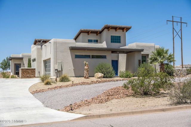 5648 Via Estrella, Las Cruces, NM 88011