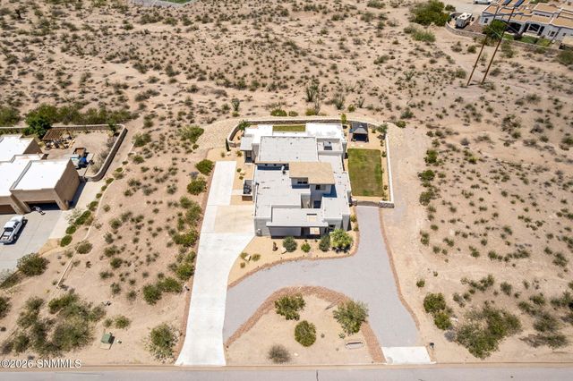 5648 Via Estrella, Las Cruces, NM 88011