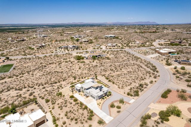 5648 Via Estrella, Las Cruces, NM 88011