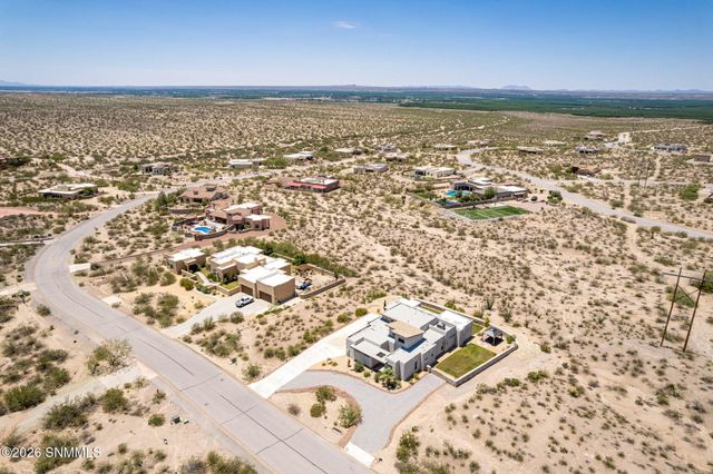 5648 Via Estrella, Las Cruces, NM 88011