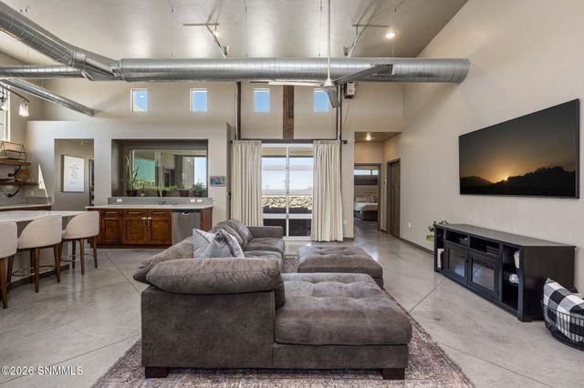 5648 Via Estrella, Las Cruces, NM 88011