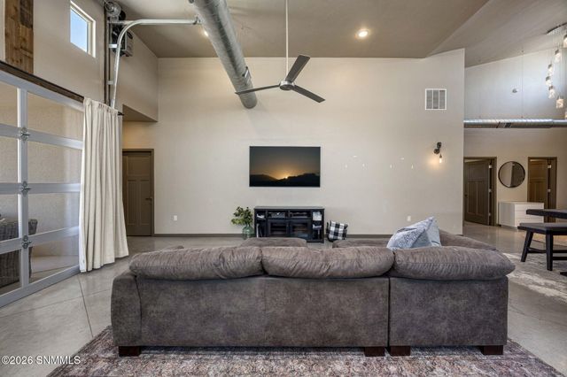 5648 Via Estrella, Las Cruces, NM 88011