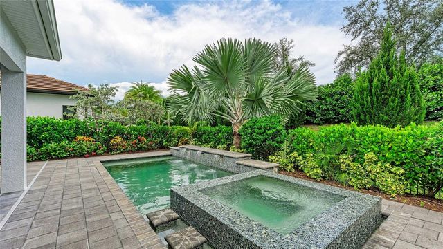 5056 SIMONS COURT, Lakewood Ranch, FL 34211