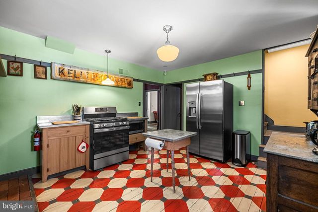 12040 BALTIMORE ST, Glen Rock, PA 17327