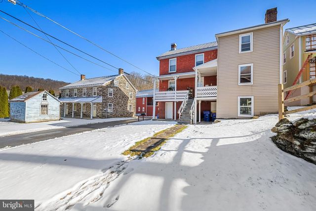 12040 BALTIMORE ST, Glen Rock, PA 17327
