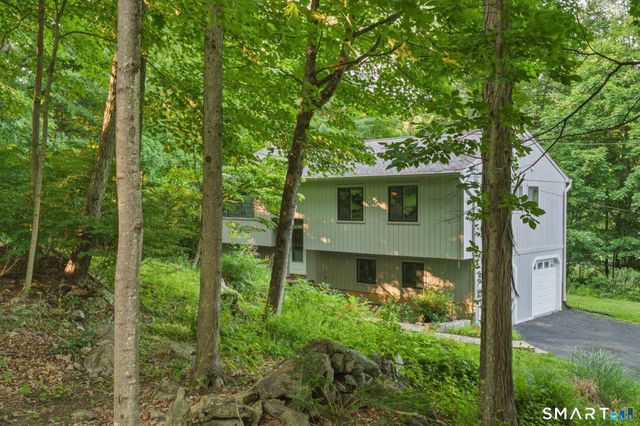 518 Bennetts Farm Road, Ridgefield, CT 06877