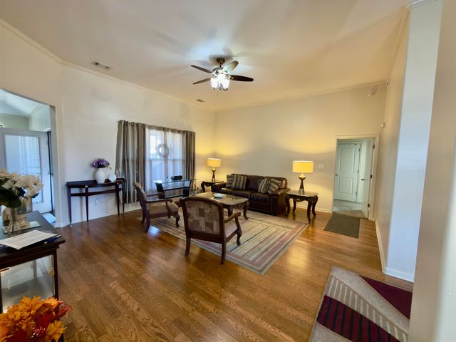 4646 NOB HILL DR, Bartlett, TN 38002