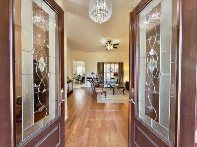 4646 NOB HILL DR, Bartlett, TN 38002