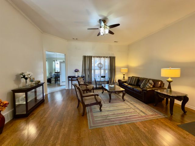 4646 NOB HILL DR, Bartlett, TN 38002