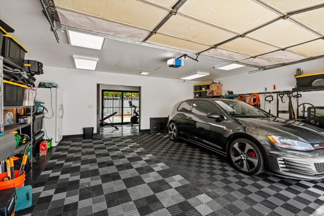 1809 E GUNDERSON LN, Holladay, UT 84124
