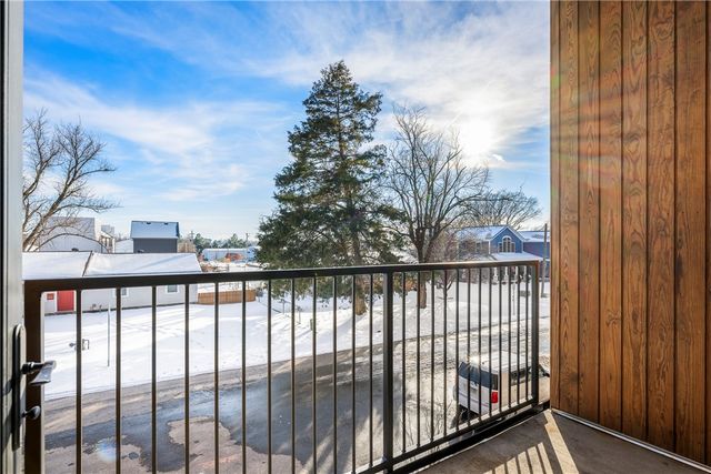 905 SE 4th Street 206, Bentonville, AR 72712