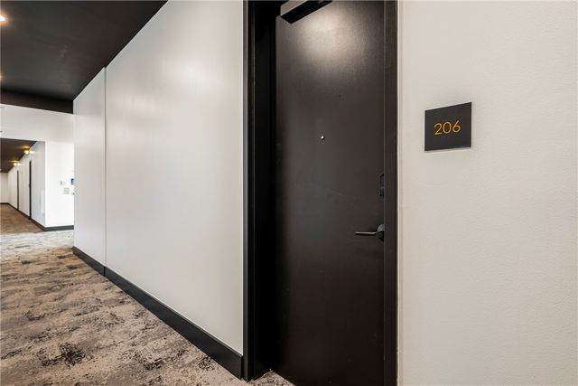 905 SE 4th Street 206, Bentonville, AR 72712