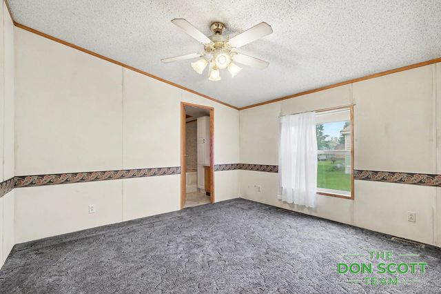 3567 Hollyfield Drive, Cedar Springs, MI 49319