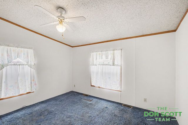 3567 Hollyfield Drive, Cedar Springs, MI 49319