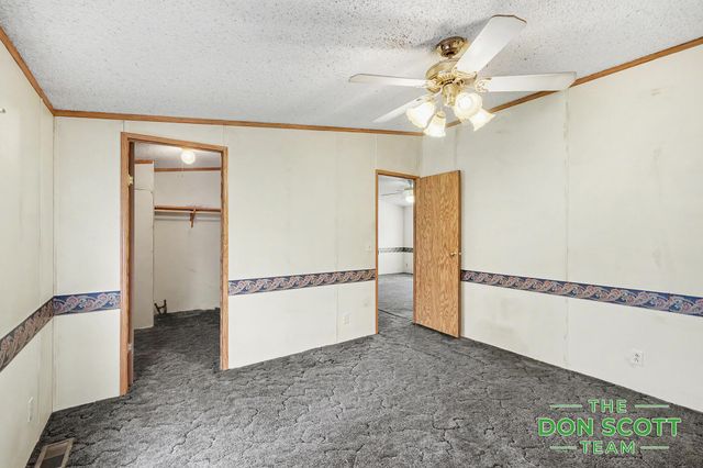 3567 Hollyfield Drive, Cedar Springs, MI 49319