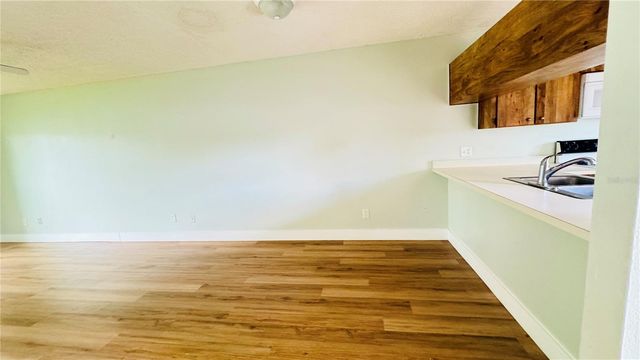 39132 COUNTY ROAD 54 2234, Zephyrhills, FL 33542