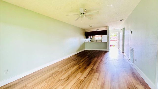 39132 COUNTY ROAD 54 2234, Zephyrhills, FL 33542