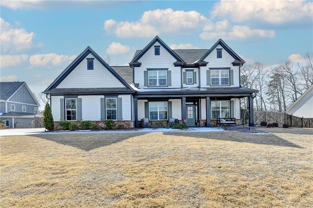 866 Champagne Lane, Hoschton, GA 30548