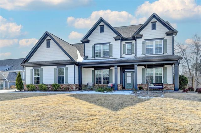 866 Champagne Lane, Hoschton, GA 30548