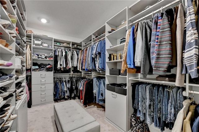 866 Champagne Lane, Hoschton, GA 30548