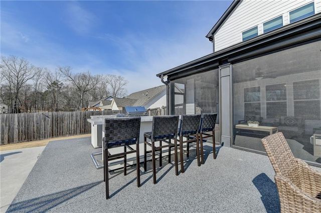 866 Champagne Lane, Hoschton, GA 30548