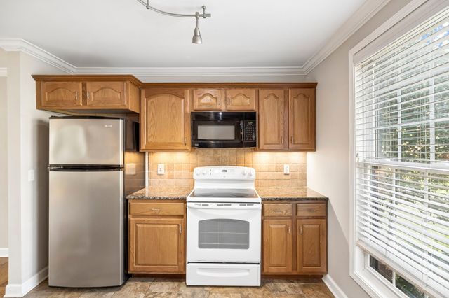 1075 General George Patton Rd, Nashville, TN 37221