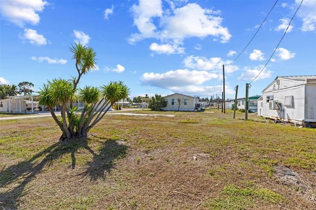 4987 FLAMINGO DRIVE, St James City, FL 33956