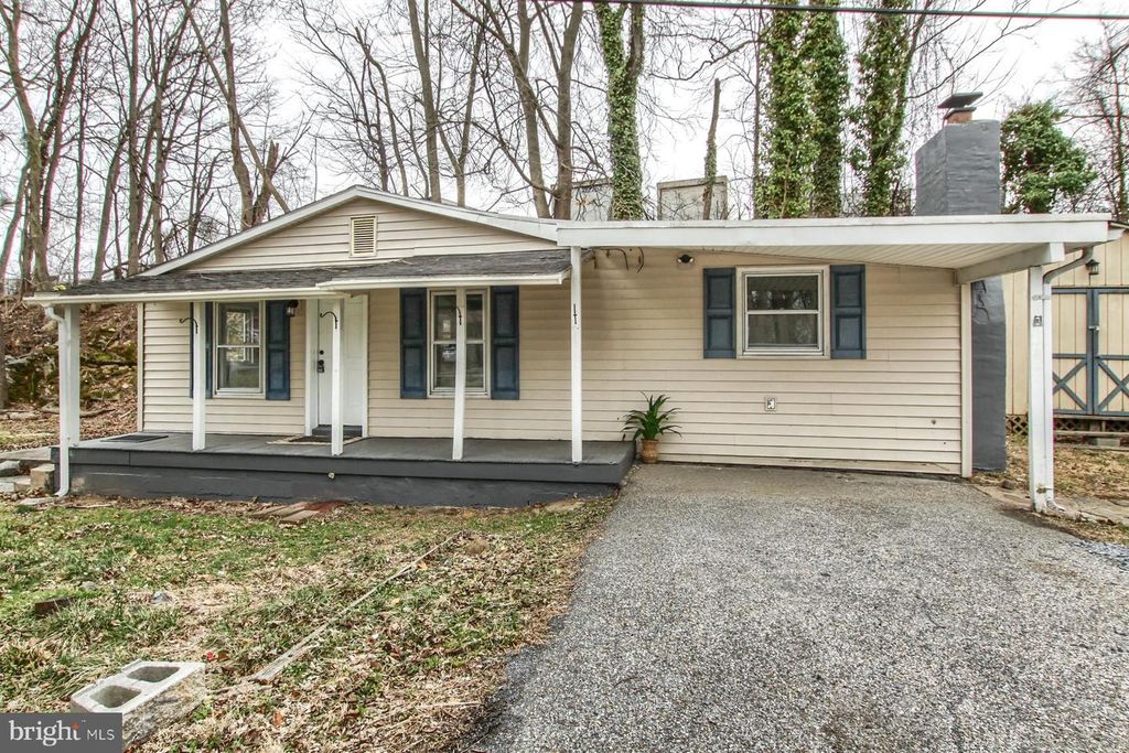 217 LIMEKILN RD, New Cumberland, PA 17070