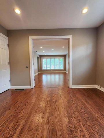 7237 N Oriole Avenue, Chicago, IL 60631