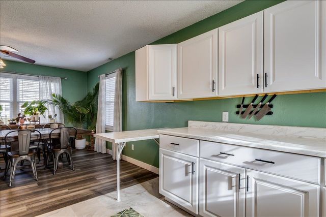 1926 S Bleckley Dr, Wichita, KS 67218