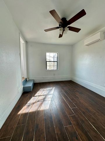 1407 Sunset Blvd, Odessa, TX 79763