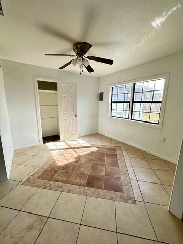 1407 Sunset Blvd, Odessa, TX 79763