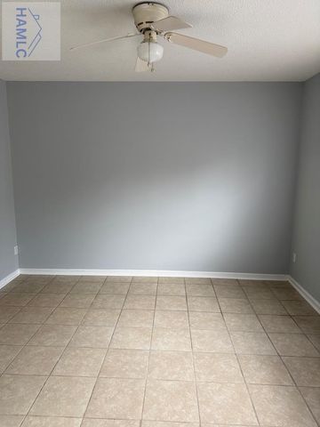 724 Elaine Street, Hinesville, GA 31313