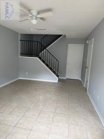 724 Elaine Street, Hinesville, GA 31313