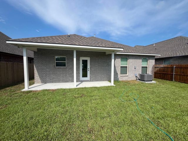 2496 Red Knot Drive, Houma, LA 70364