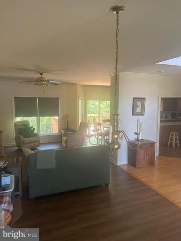 7 LESH CT, Middletown, DE 19709