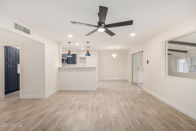 6740 E ADOBE Street, Mesa, AZ 85205