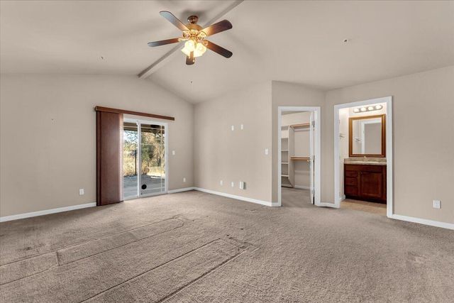 7253 Legacy Court, Redding, CA 96001