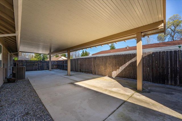 7253 Legacy Court, Redding, CA 96001