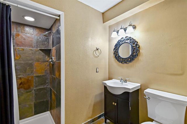 4040 San Felipe Street 233, Houston, TX 77027